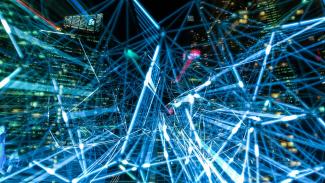 Lumières bleues illustrant l'intelligence artificielle